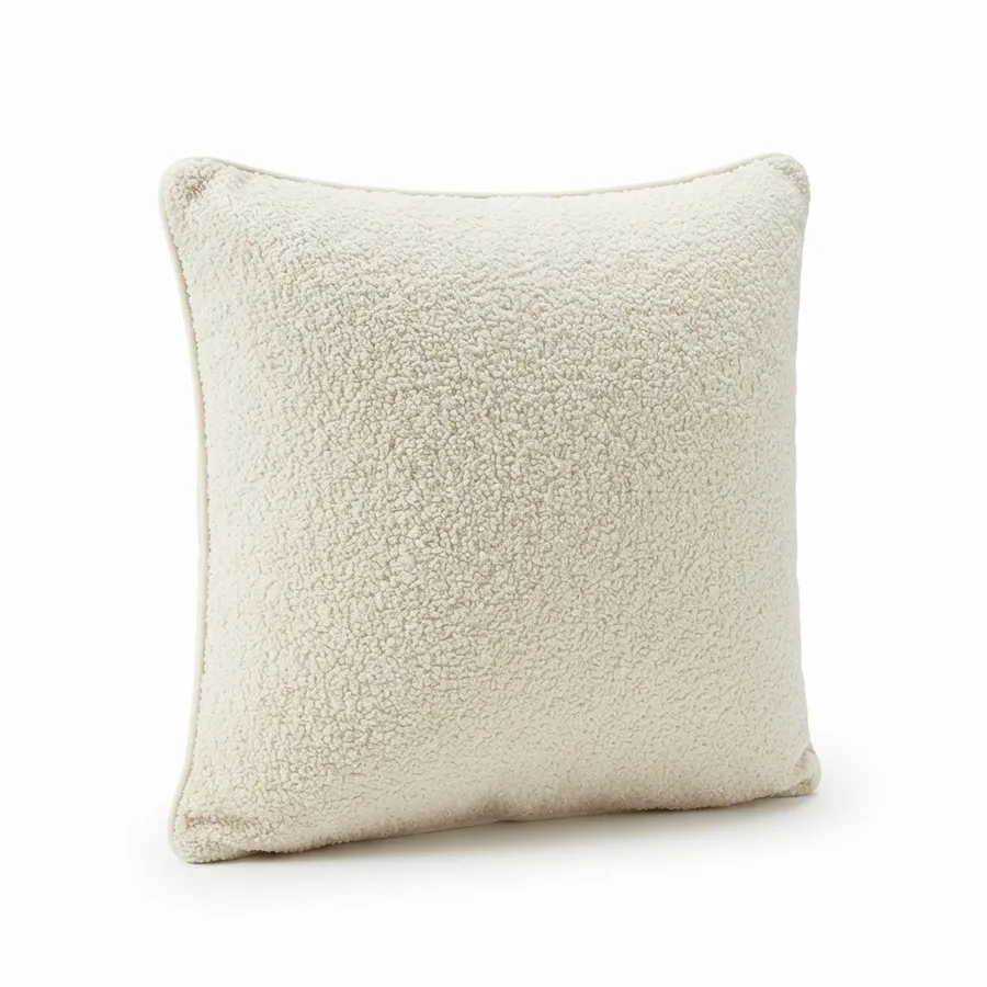 Cushions (cream)
